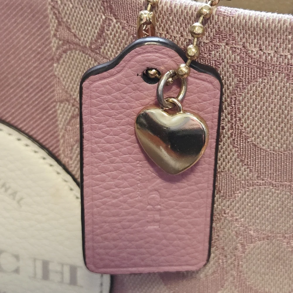 Coach Dempsey carryall in signature pink tote purse - Picture 7 of 16